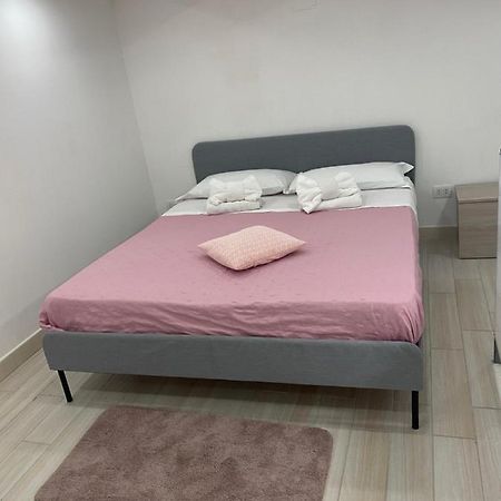 Casa Vacanza Rosa Наполи Екстериор снимка