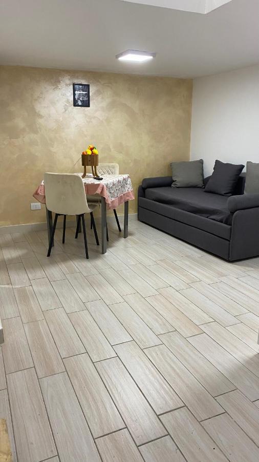 Casa Vacanza Rosa Наполи Екстериор снимка